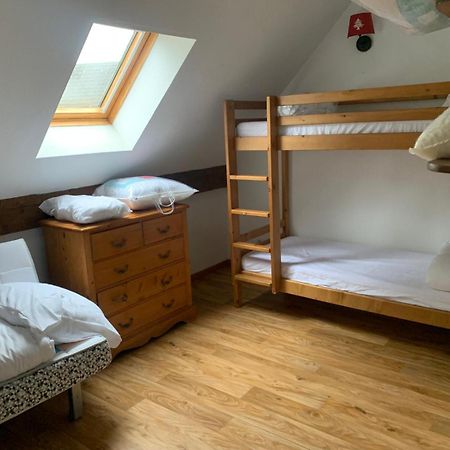 Appartement Dans Residence Bois De La Reine, Besse Et Saint Anastaise Exterior foto